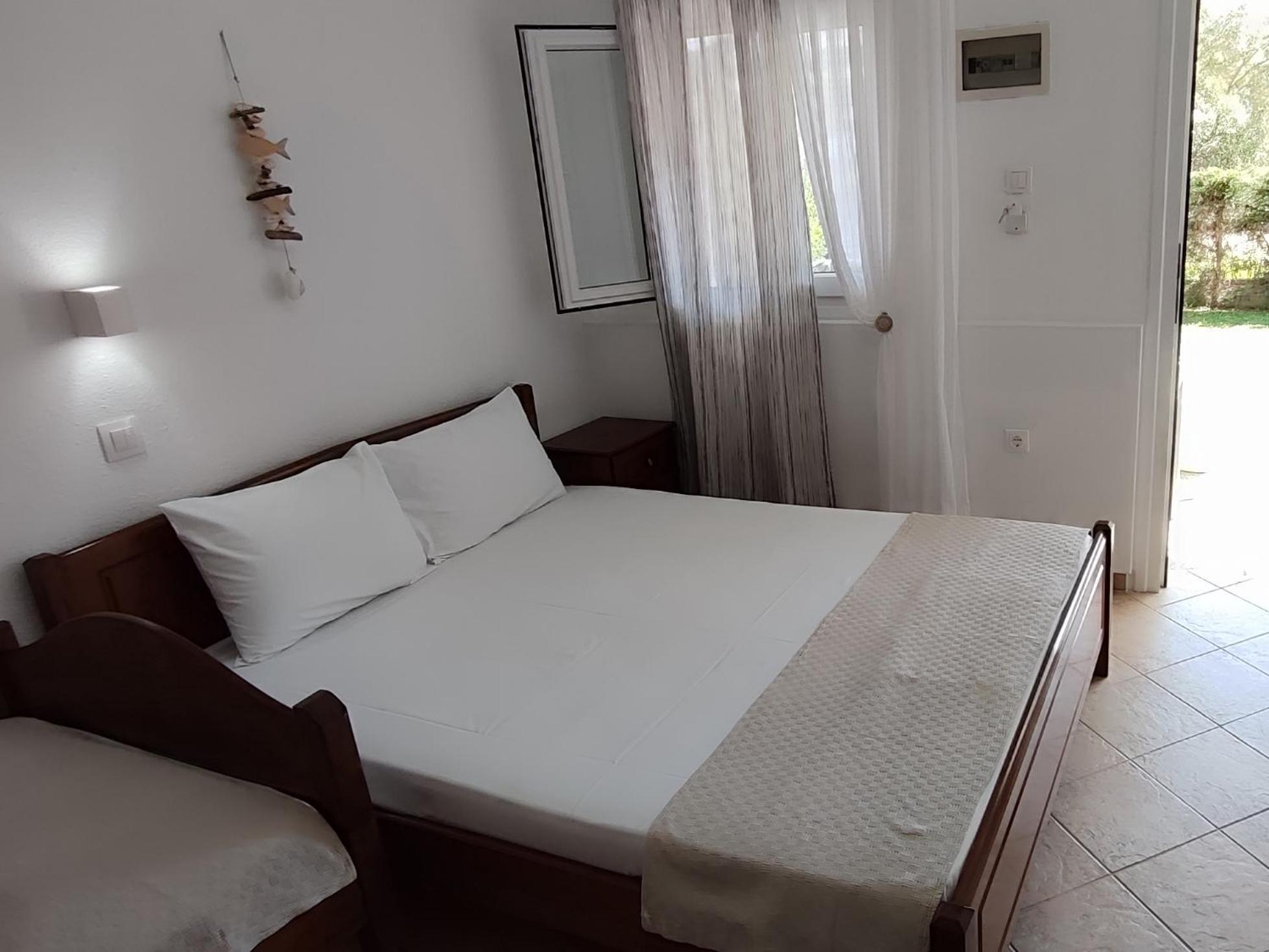 The Port Apartment Porto Koufo Phòng bức ảnh